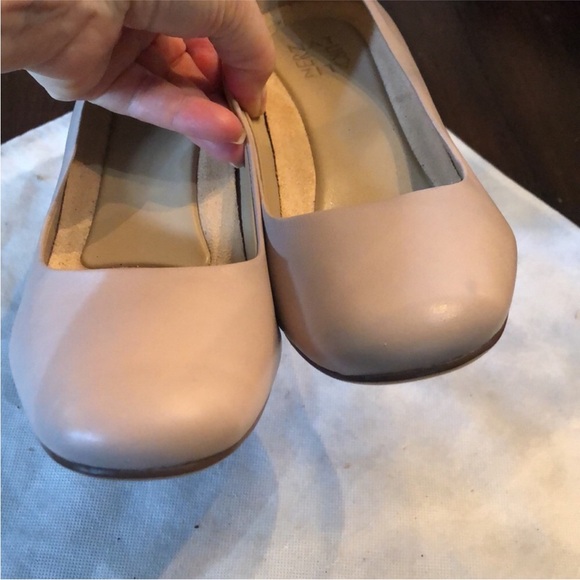 Naturalizer Classic Chunky heel leather pumps - Picture 6 of 12